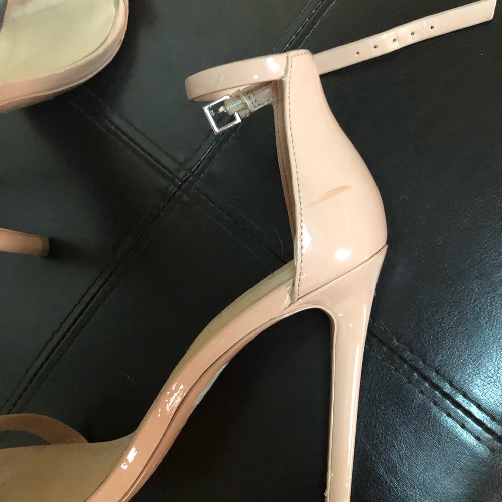 ALDO Excellent condition nude paten leather heels - Picture 7 of 7